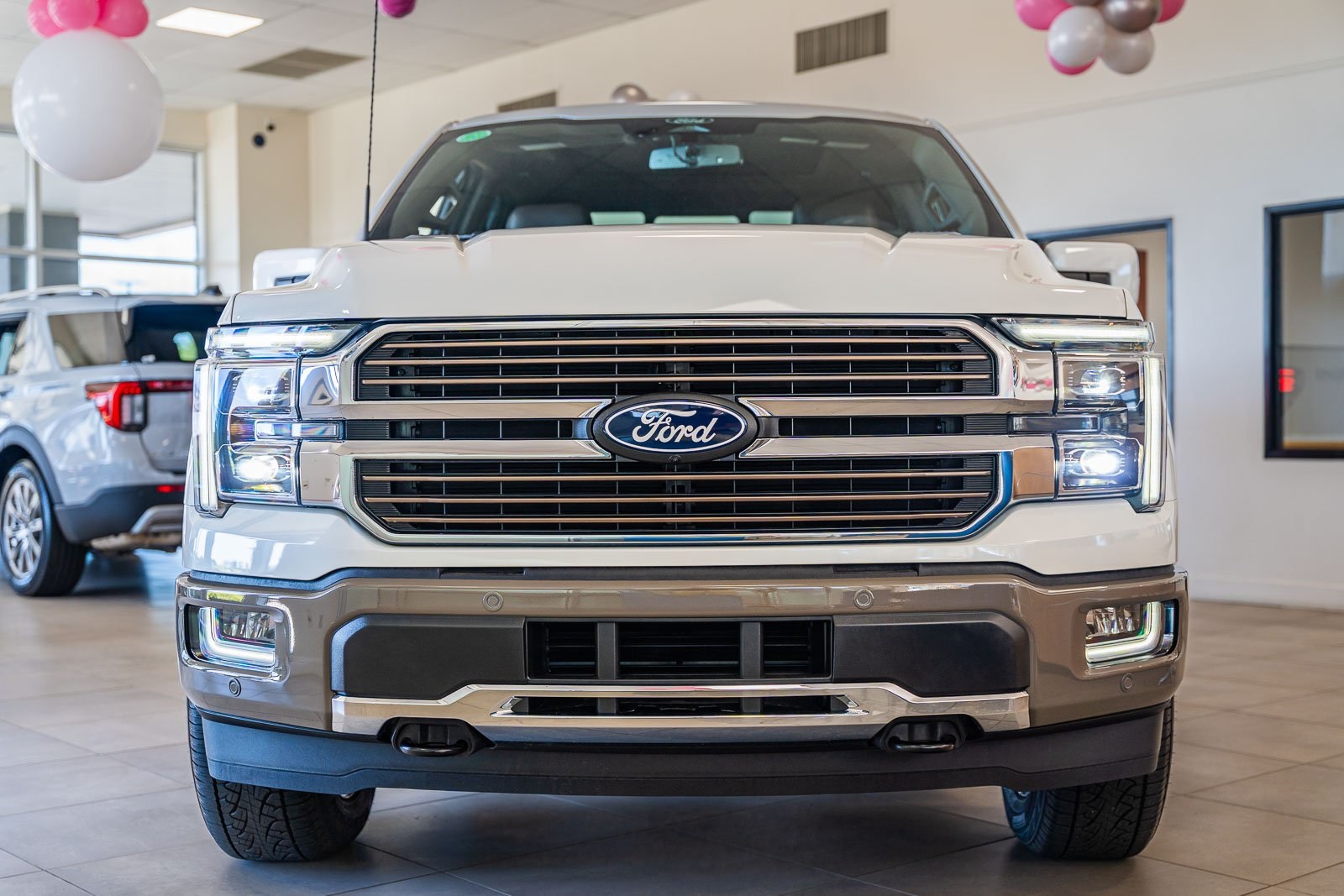 2025 Ford F-150 King Ranch photo 2