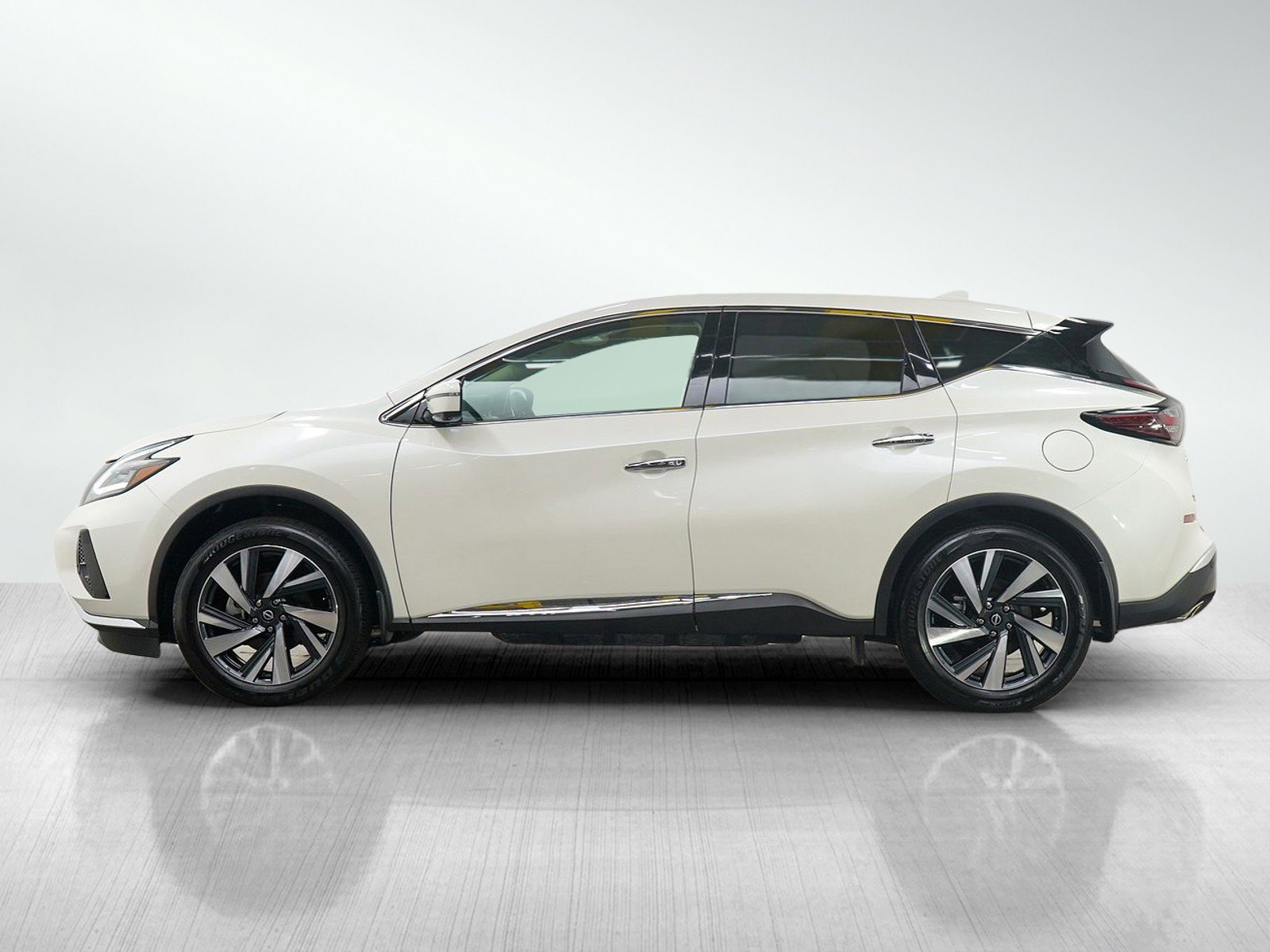 2024 Nissan Murano SL photo 2