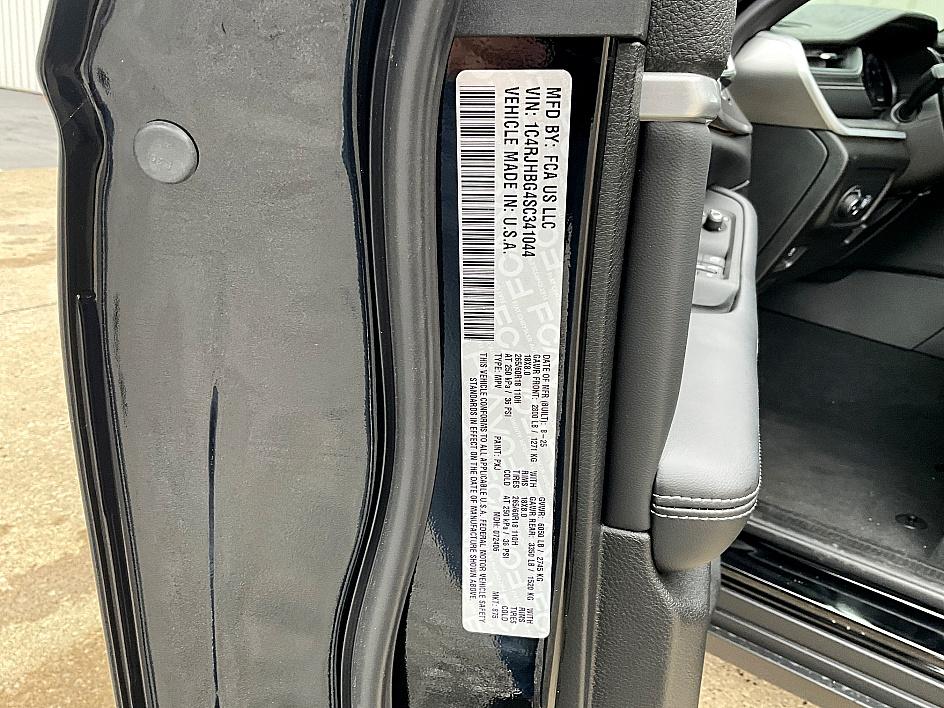2025 Jeep Grand Cherokee Limited photo 35