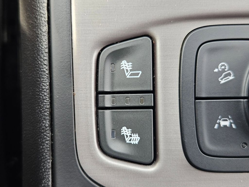 2023 Gmc Terrain AT4 photo 25