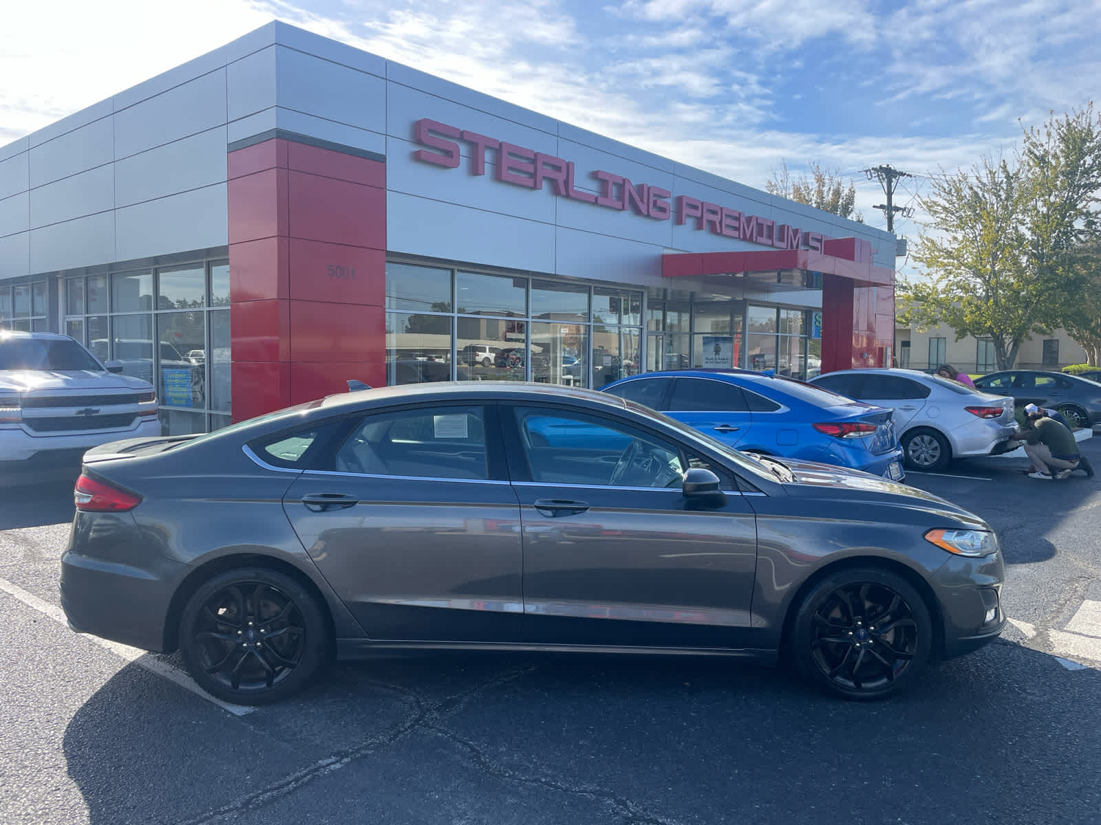 2020 Ford Fusion SE's photo