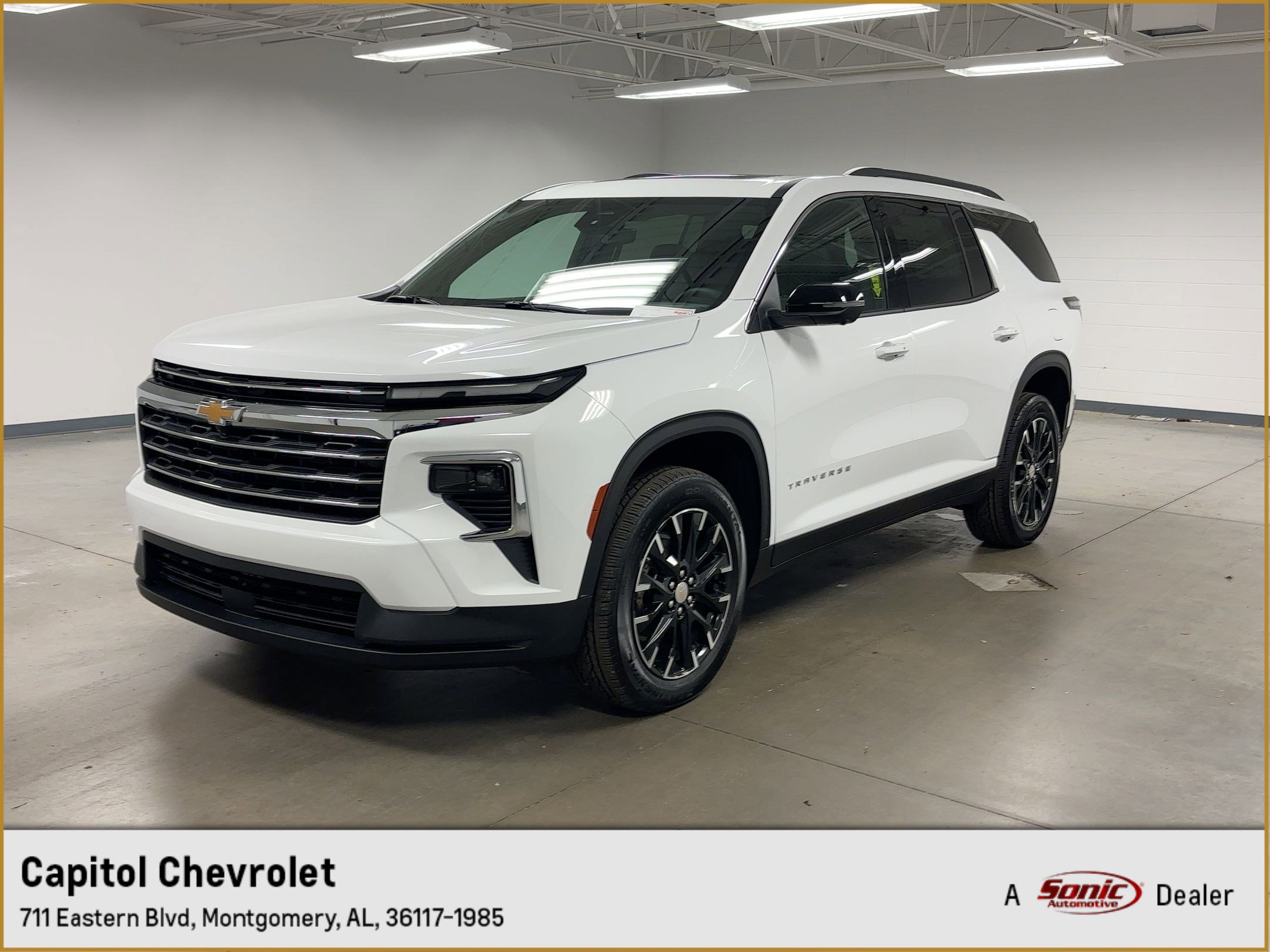 2026 Chevrolet Traverse LT's photo