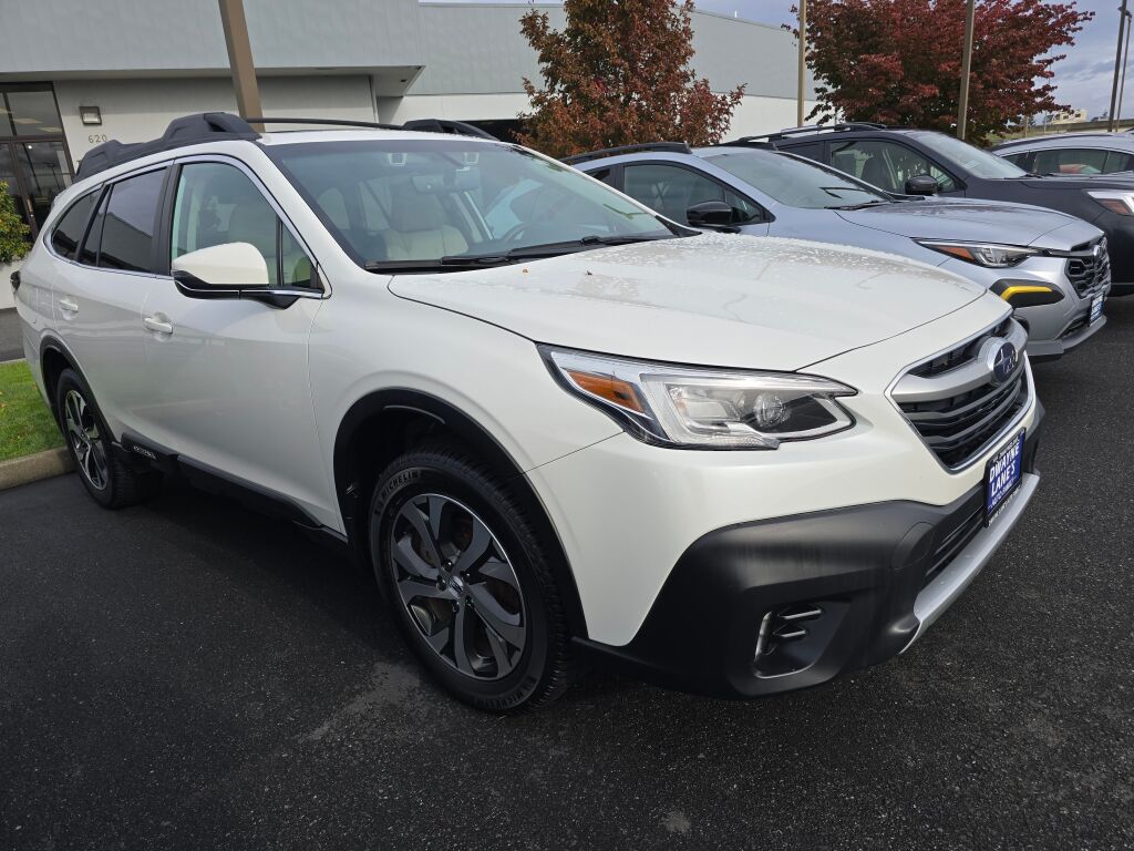2020 Subaru Outback Limited photo 3