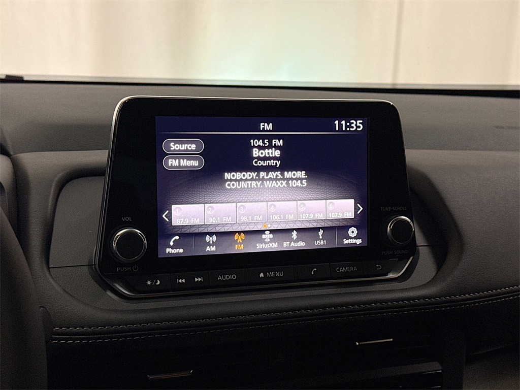 2026 Nissan Rogue SV photo 26