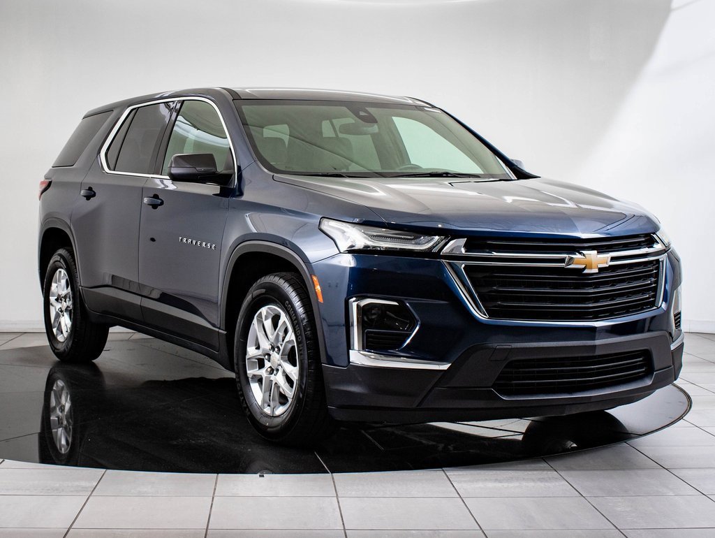 2023 Chevrolet Traverse LS photo 7
