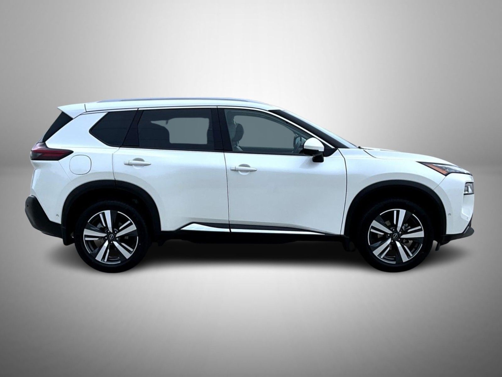 2022 Nissan Rogue SL photo 4