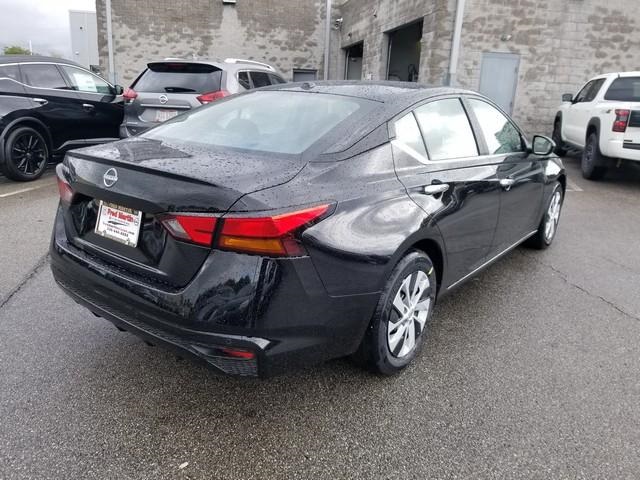 2025 Nissan Altima S photo 7