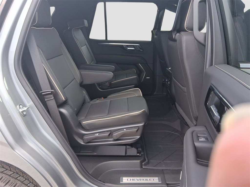 2025 Chevrolet Tahoe Premier photo 18