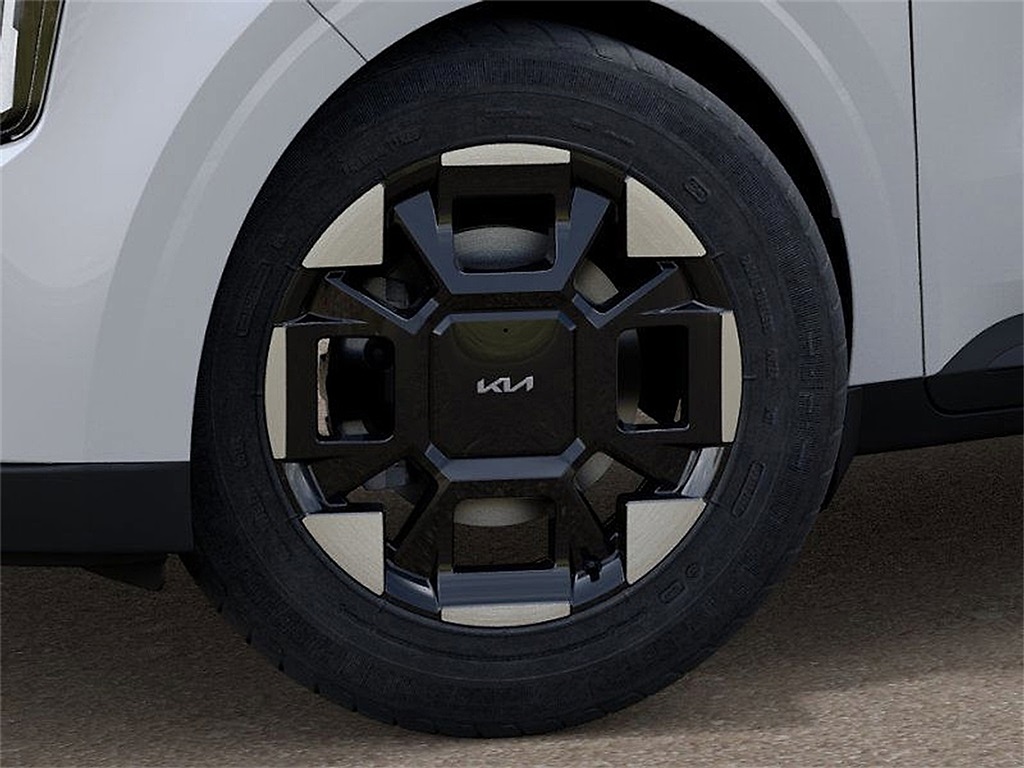 2026 Kia Carnival EX photo 8