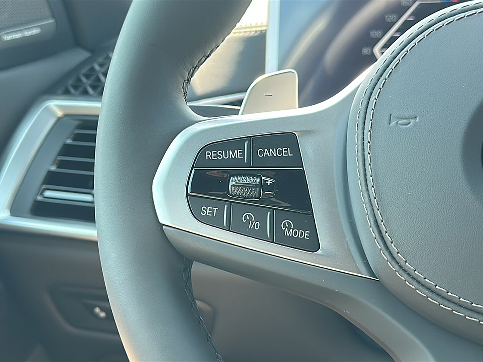 2026 Bmw X5 sDrive40i photo 4