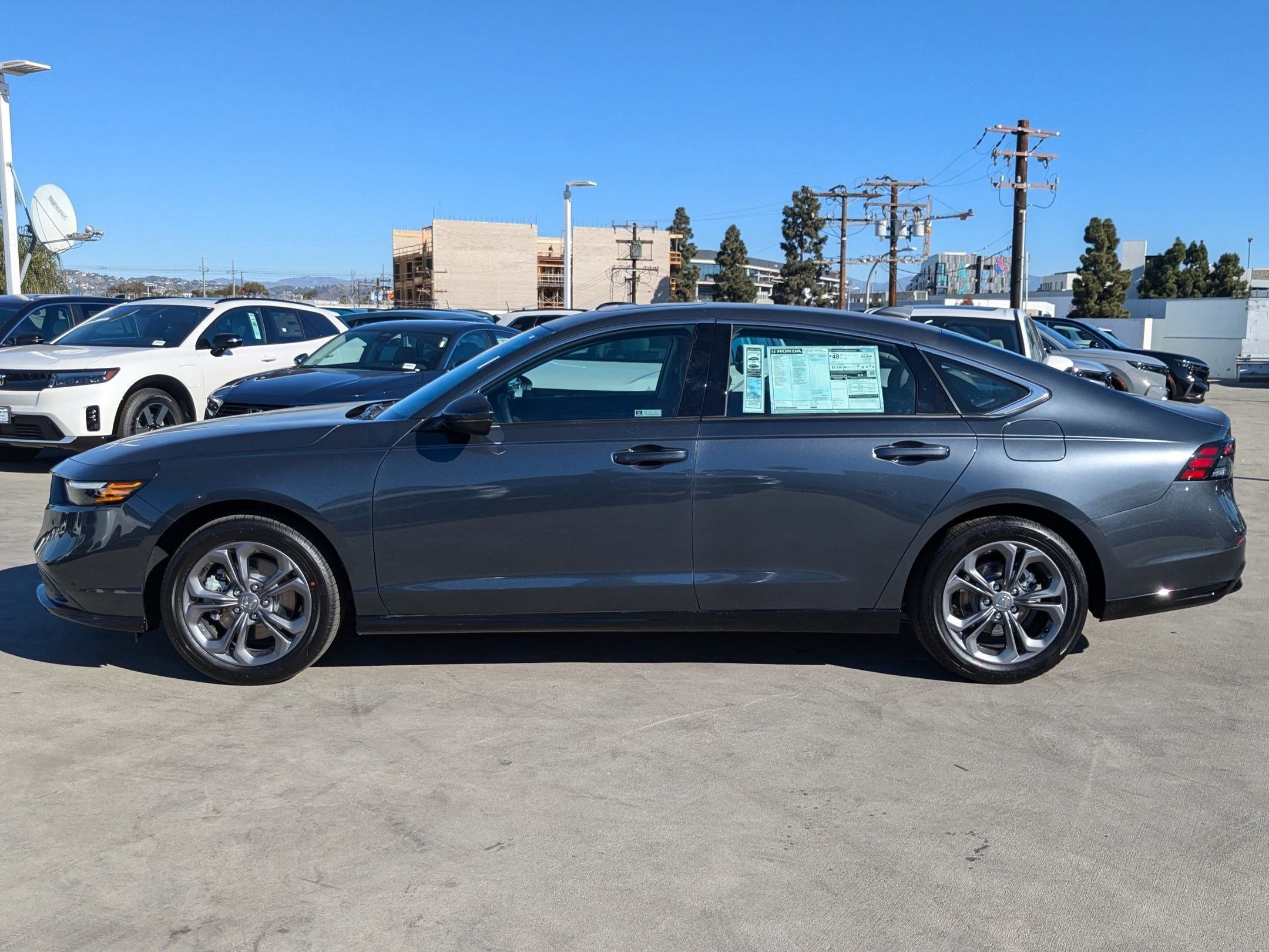 2025 Honda Accord Hybrid EX-L photo 6