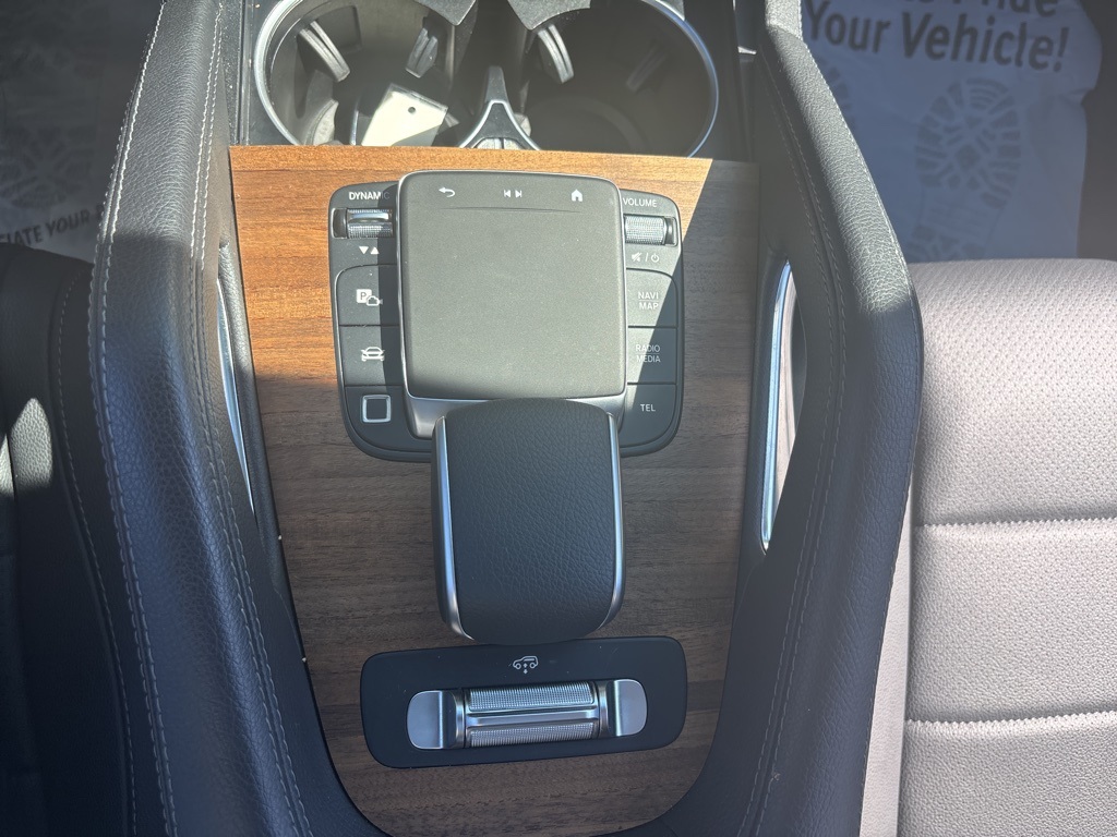 2025 Mercedes Benz GLS 450 4MATIC photo 25