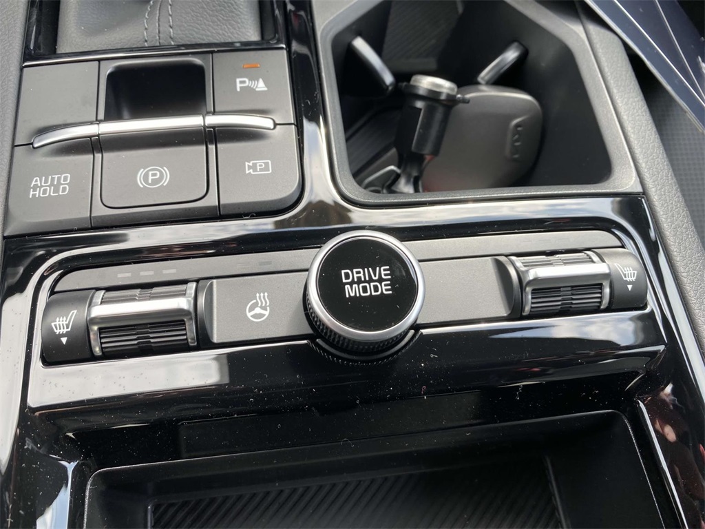 2025 Kia K5 GT-Line photo 18