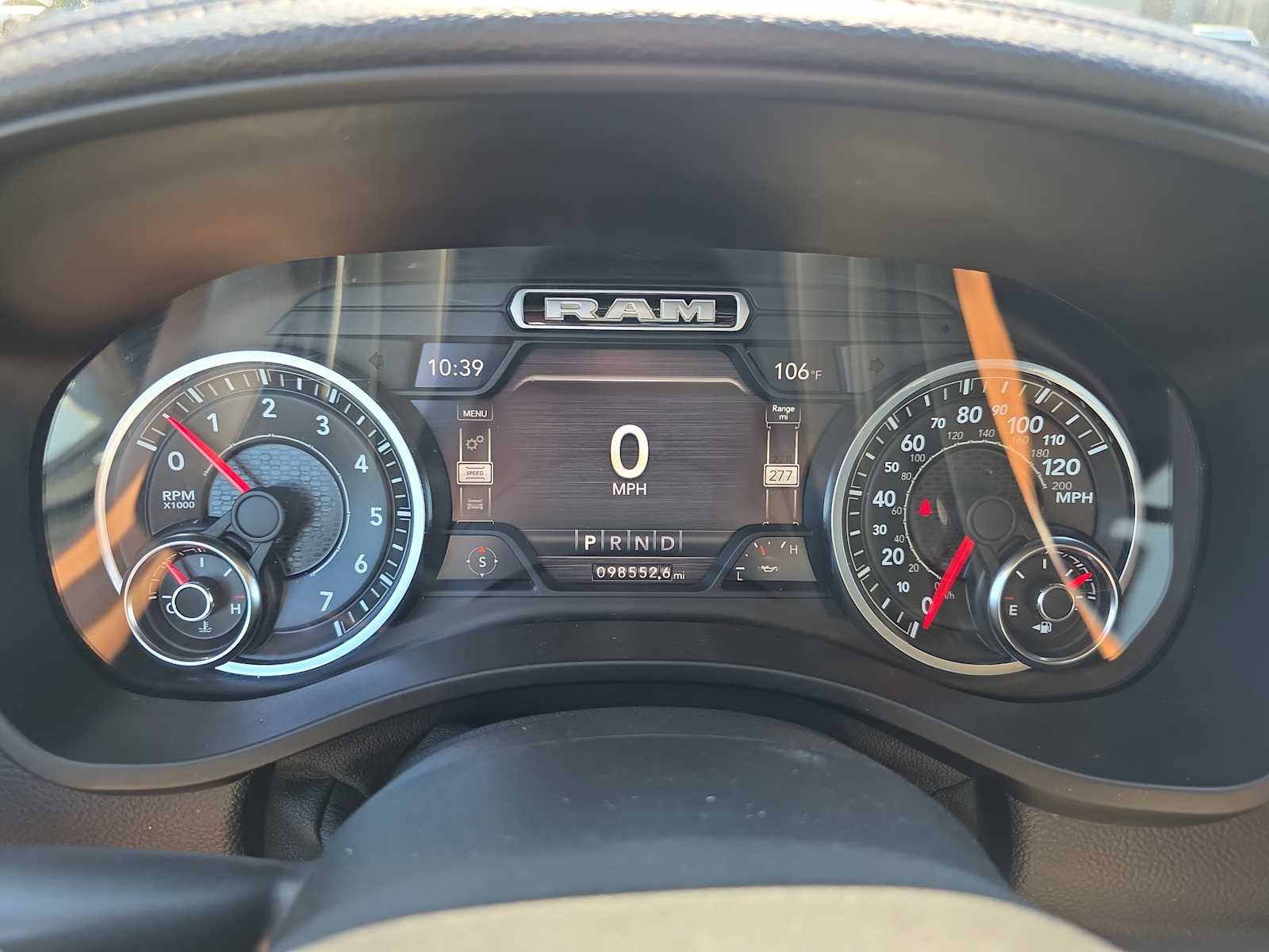 2020 Ram 1500 Laramie photo 14