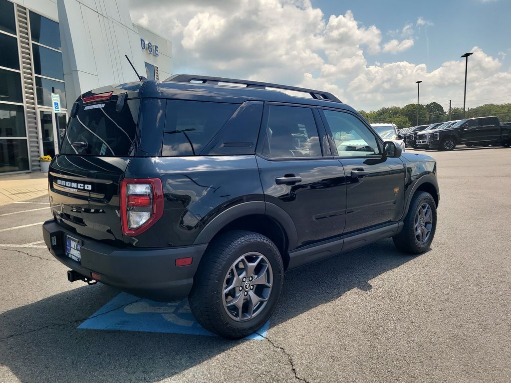 2023 Ford Bronco Sport Badlands photo 3