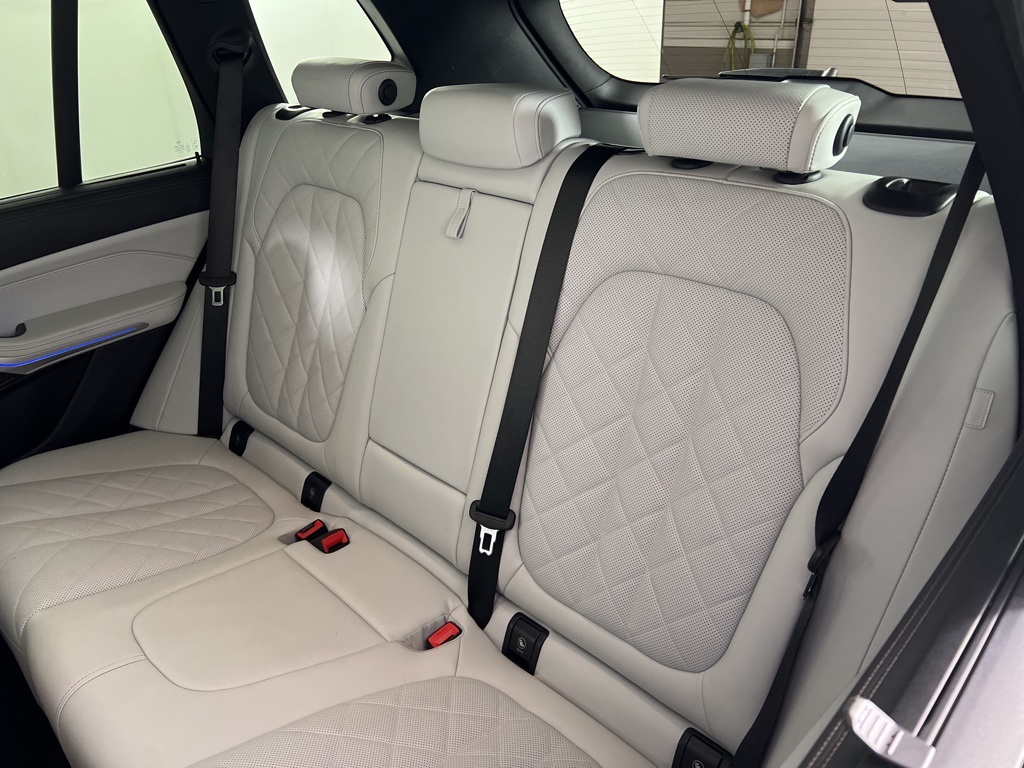 2023 Bmw X5 xDrive40i photo 3