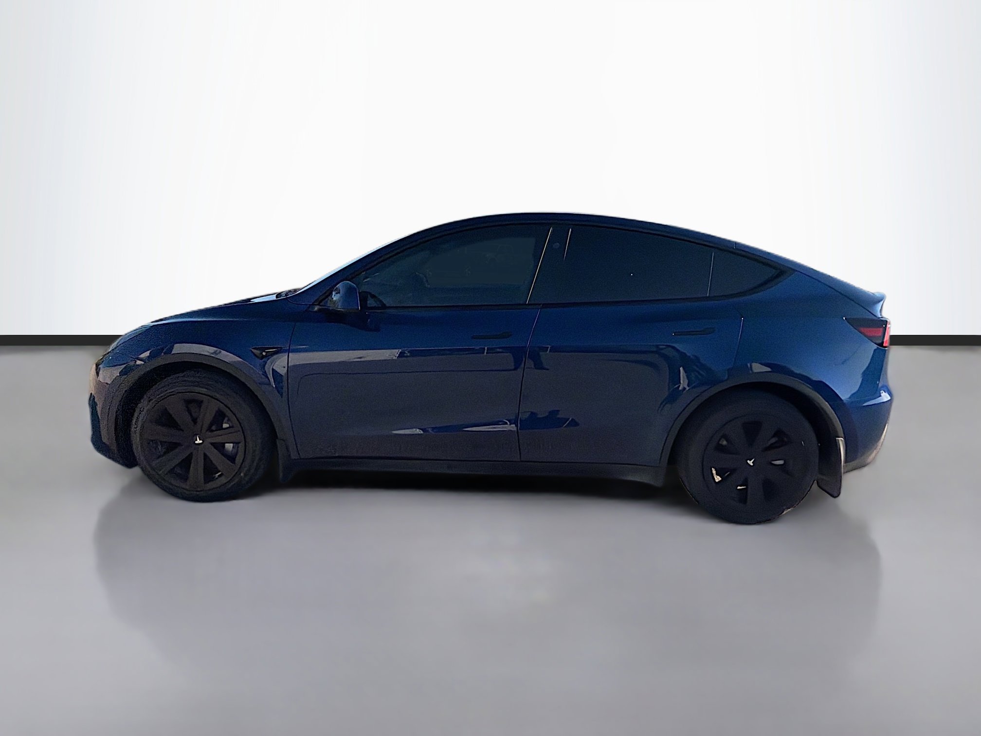 Used 2023 Tesla Model Y Long Range with VIN 7SAYGDEEXPA175913 for sale in Sarasota, FL