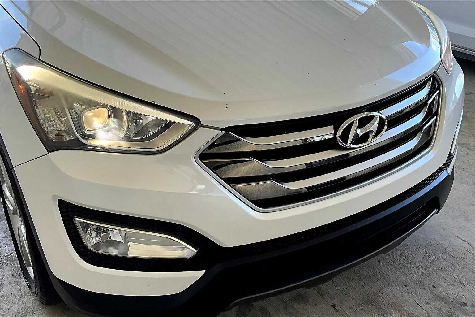 2015 Hyundai Santa Fe Sport photo 28