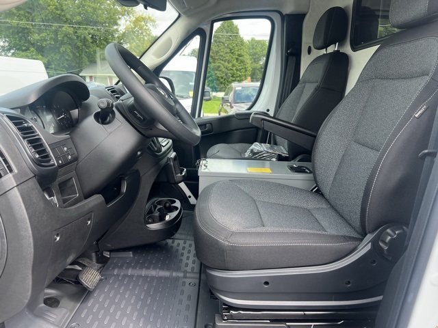 2025 Ram ProMaster 2500 Base photo 5