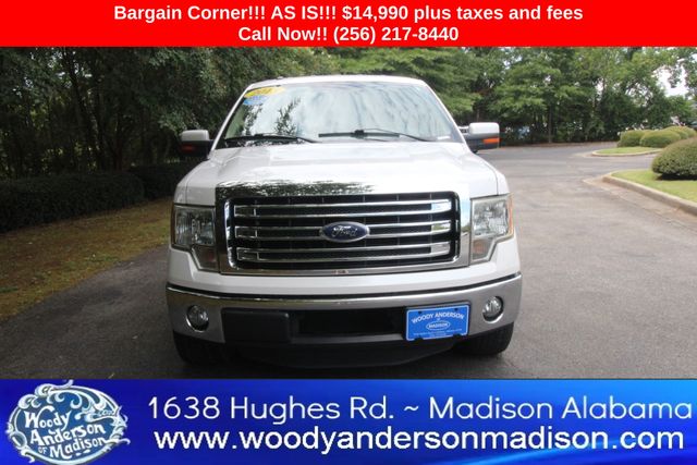2013 Ford F-150 Lariat photo 2