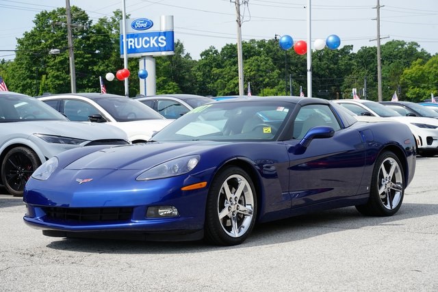 2007 Chevrolet Corvette 2LT photo 3