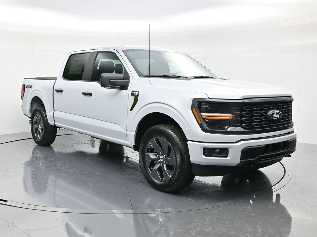 2025 Ford F-150 STX's photo