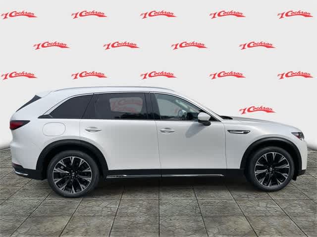 2024 Mazda CX-90 Premium photo 2