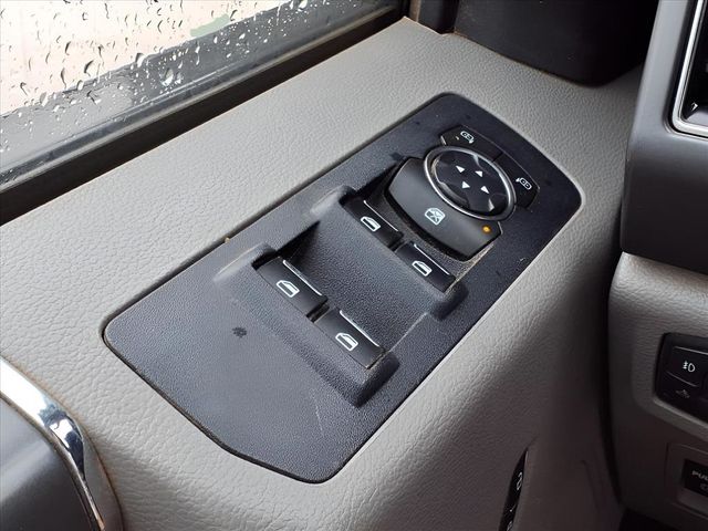 2019 Ford F-150 XLT photo 14