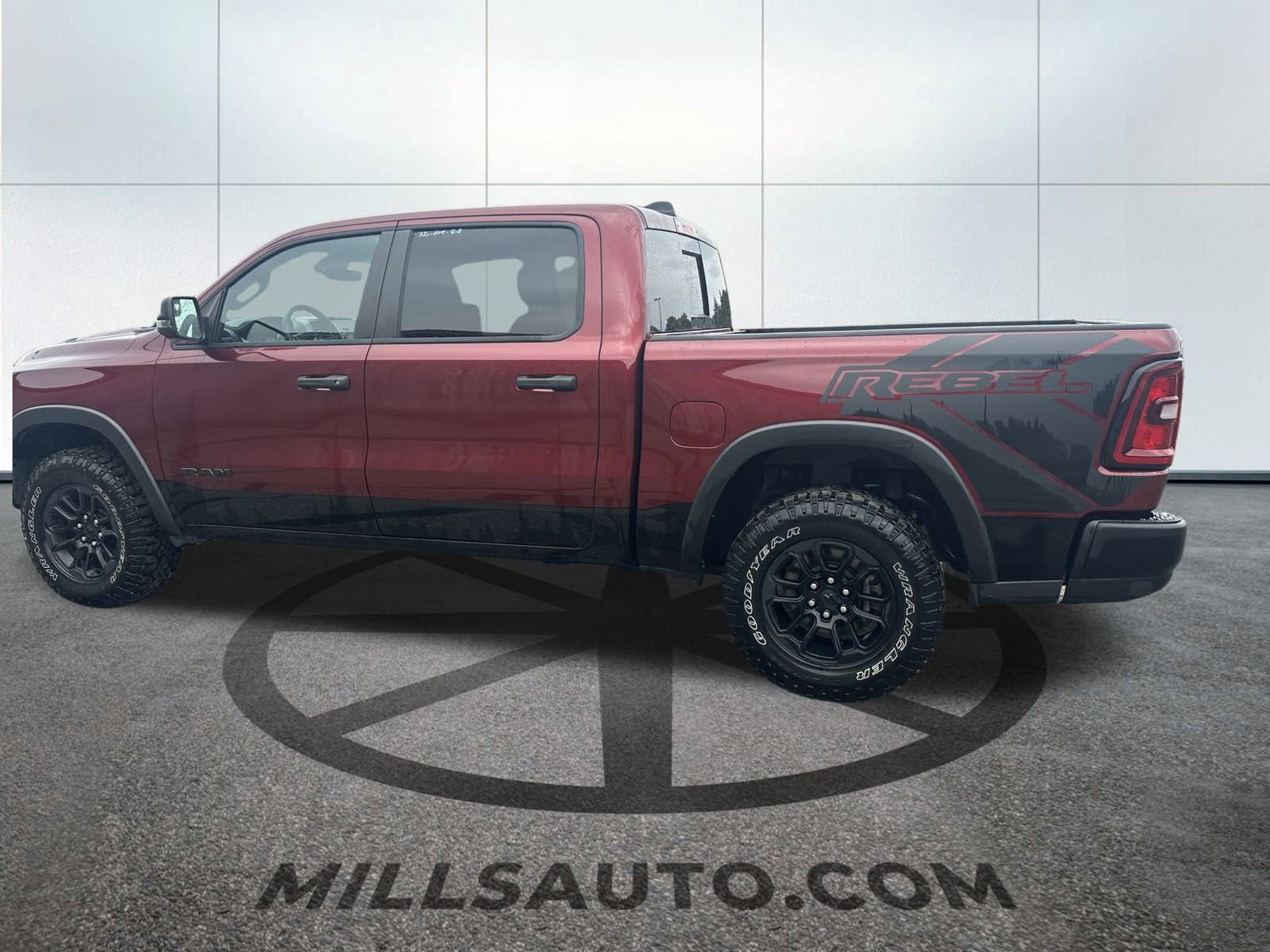 2025 Ram 1500 Rebel photo 8
