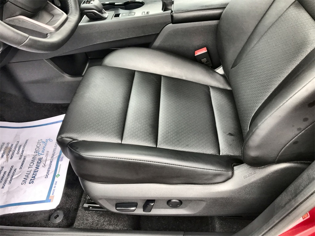 2025 Nissan Rogue SV photo 12