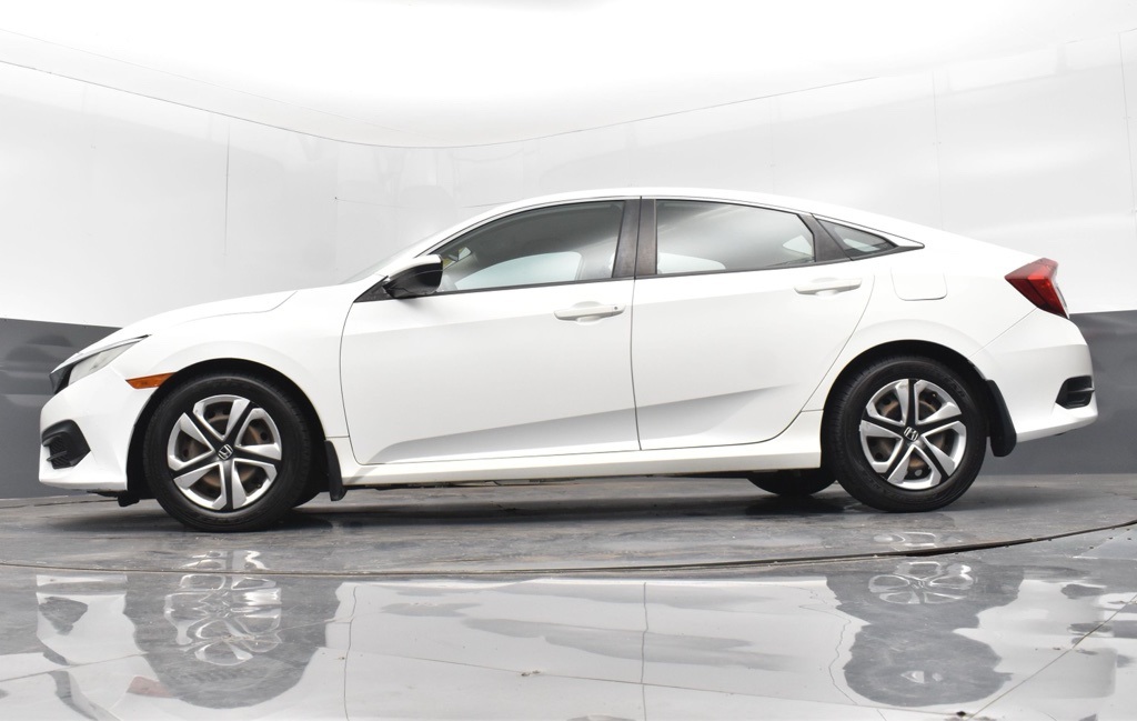 2016 Honda Civic LX photo 21