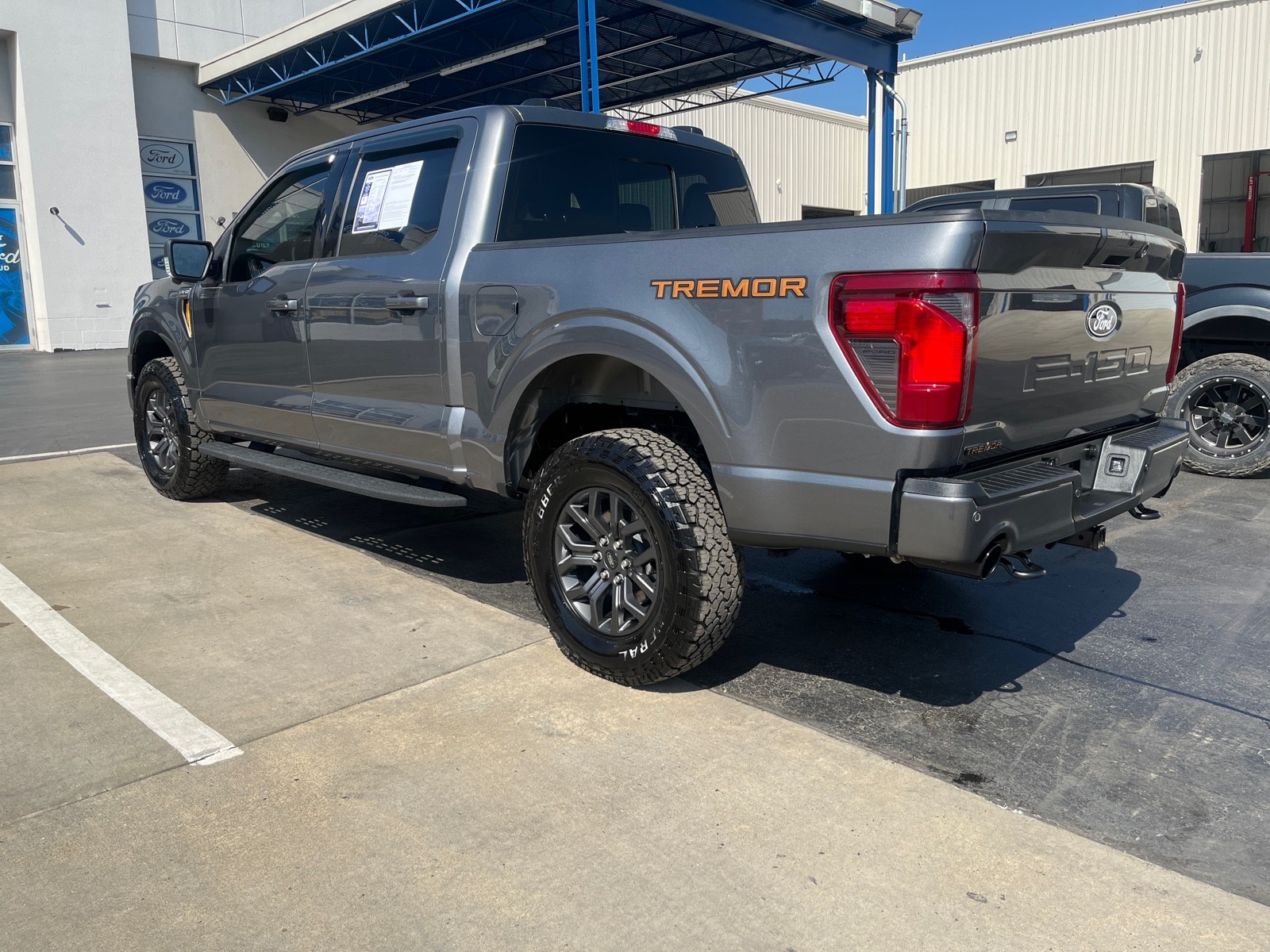 2025 Ford F-150 Tremor photo 3