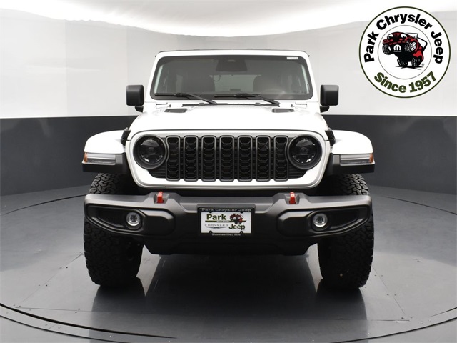 2025 Jeep Wrangler Rubicon photo 4