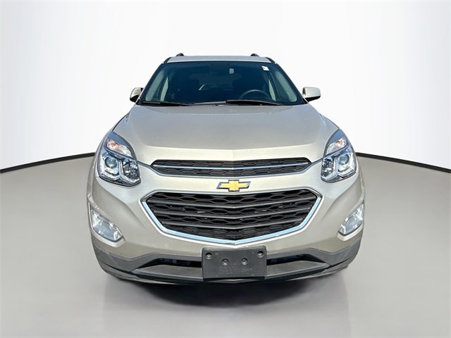 2016 Chevrolet Equinox LT photo 2