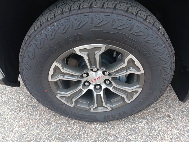 2026 Gmc Sierra 1500 SLE photo 4