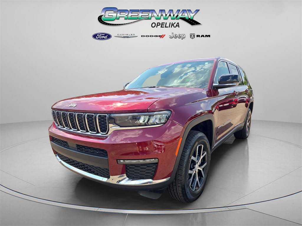 2025 Jeep Grand Cherokee Limited photo 3