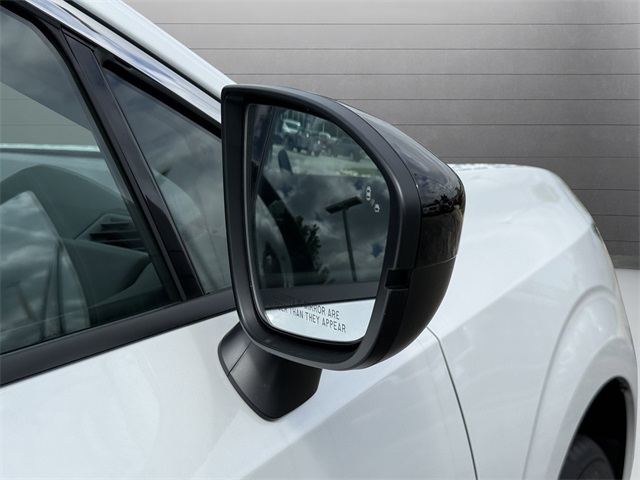 2025 Nissan Murano SV photo 23