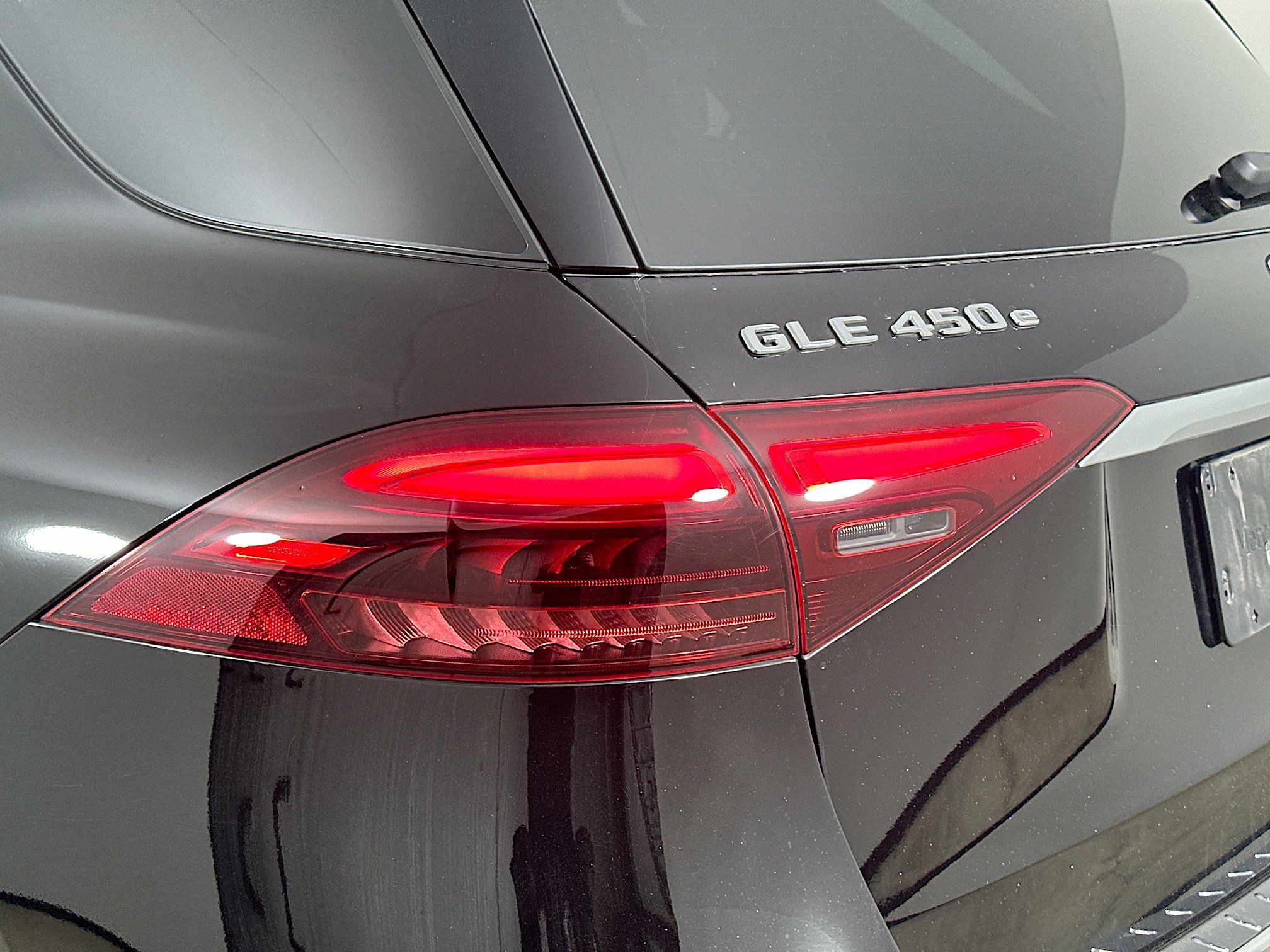 2025 Mercedes Benz GLE 450e 4MATIC photo 7