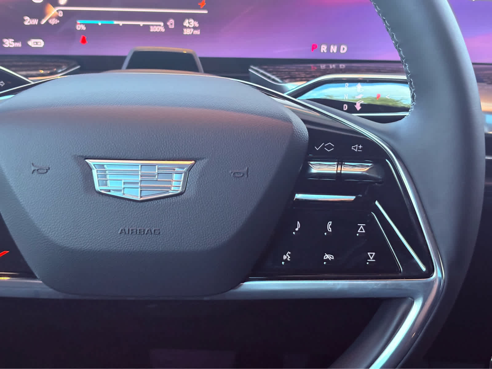 2025 Cadillac Escalade IQ Luxury photo 20