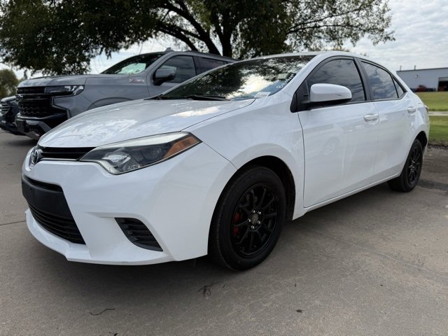 Used 2016 Toyota Corolla LE with VIN 2T1BURHE4GC735906 for sale in Augusta, KS