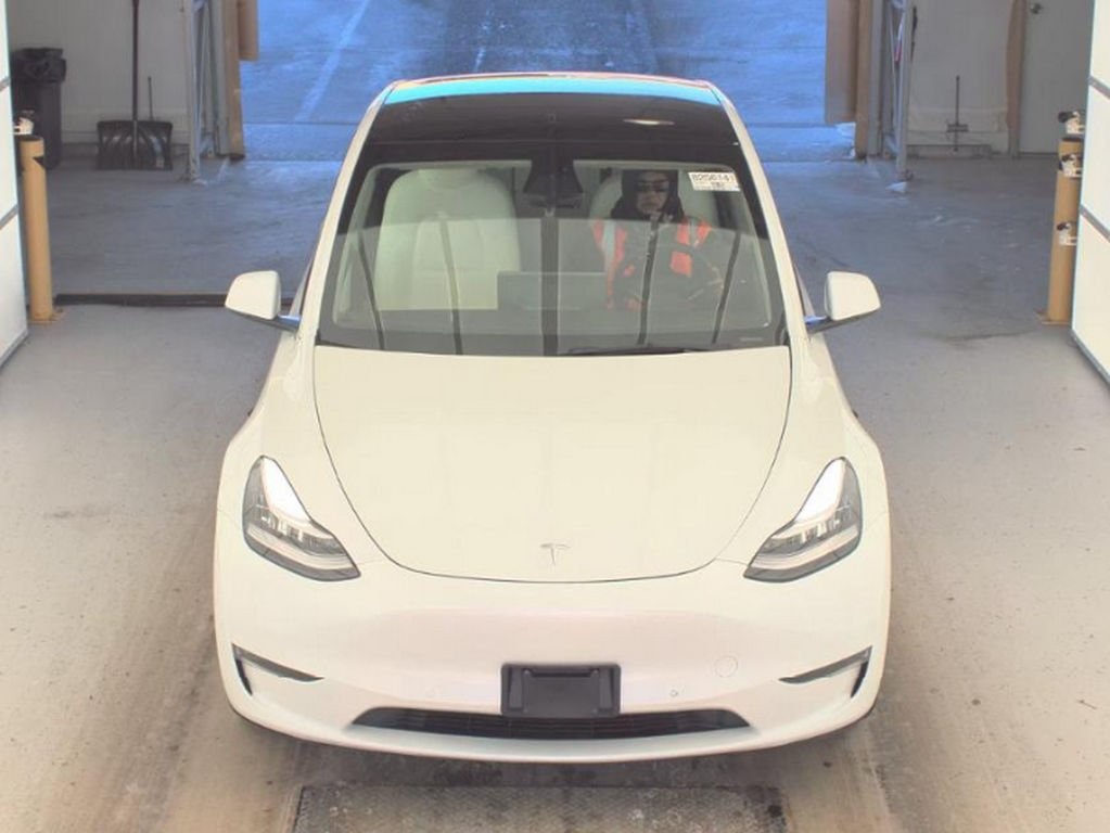 Used 2021 Tesla Model Y Long Range with VIN 5YJYGDEE3MF299341 for sale in Bedford, OH