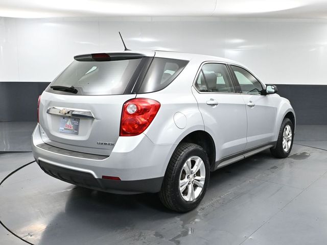 2014 Chevrolet Equinox LS photo 2