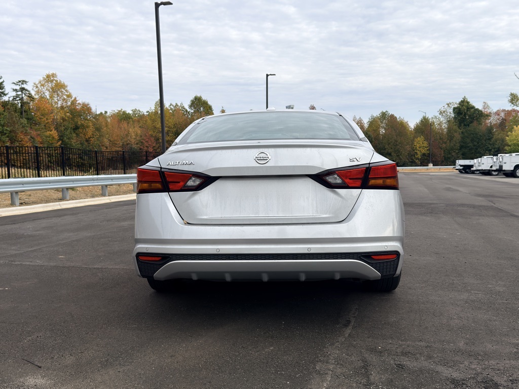 2022 Nissan Altima 2.5 SV photo 4