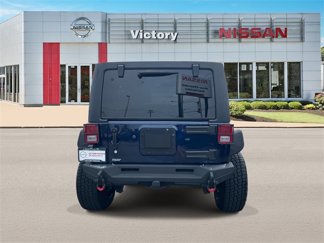 2013 Jeep Wrangler Unlimited Freedom photo 4