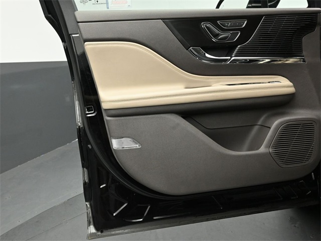 2022 LINCOLN CORSAIR - Image 12