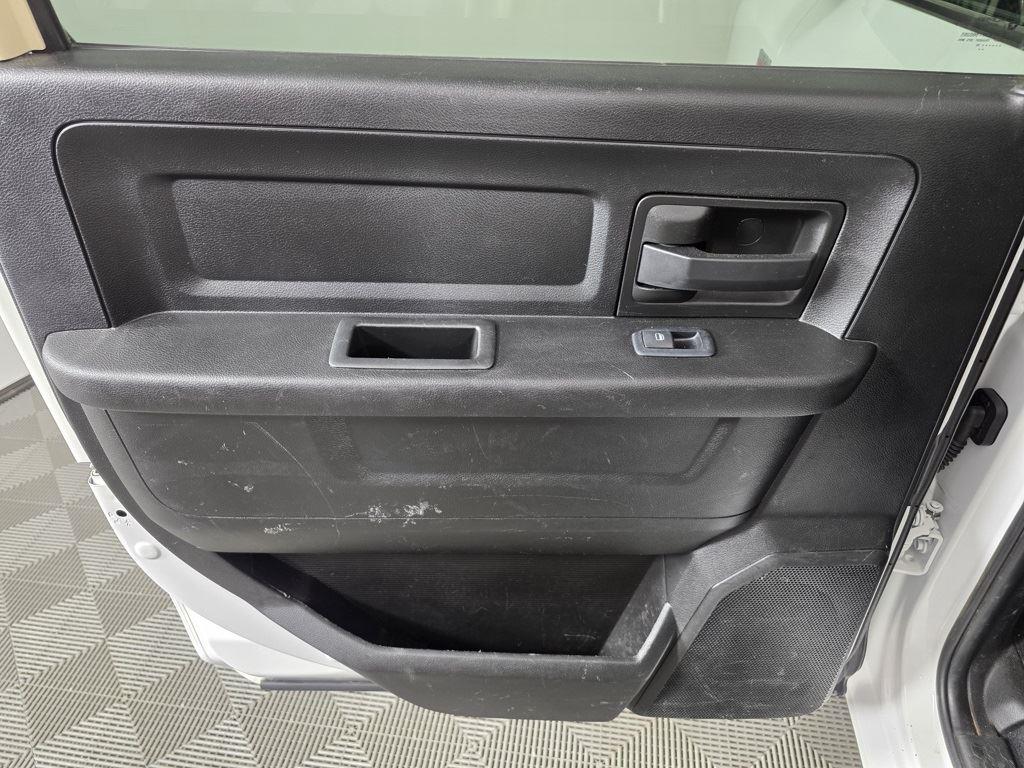 2020 Ram 2500 Tradesman photo 17