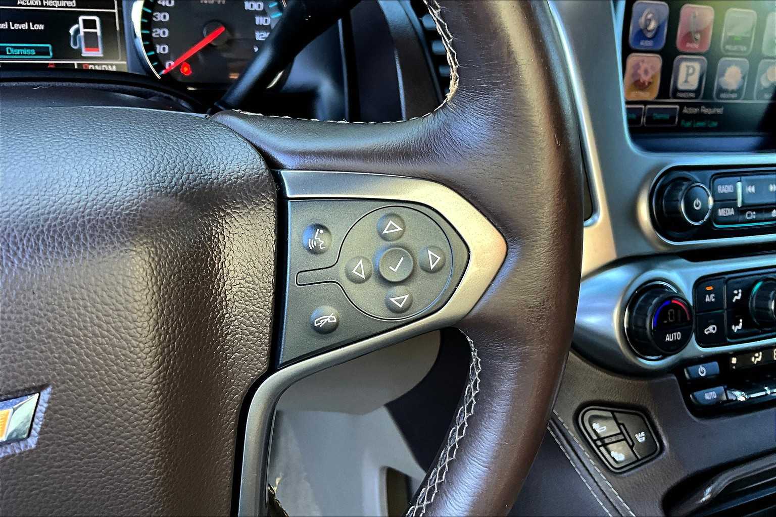 2016 Chevrolet Tahoe LTZ photo 23
