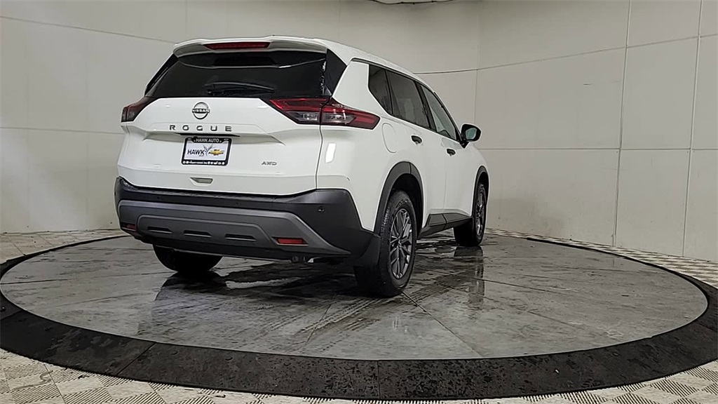 2023 NISSAN ROGUE - Image 2