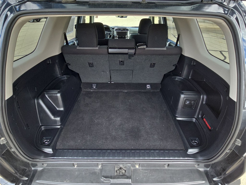 2024 Toyota 4Runner SR5 4WD photo 33