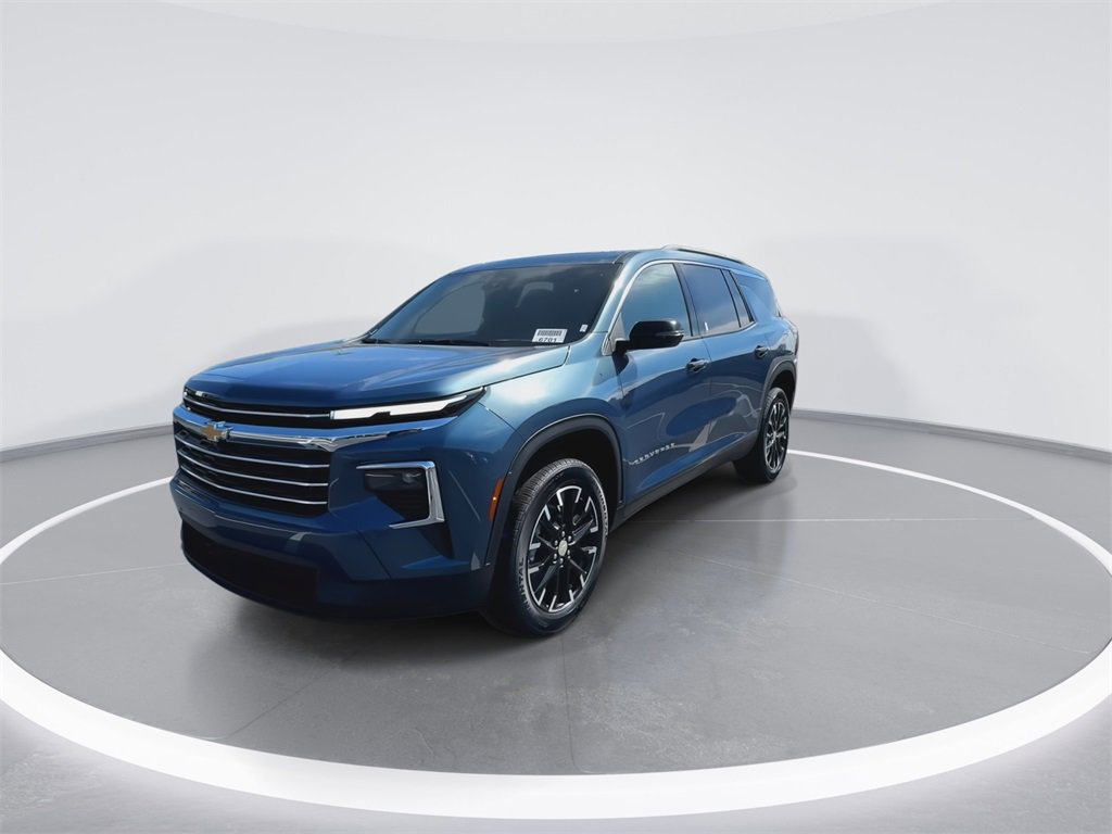 2026 Chevrolet Traverse photo 4